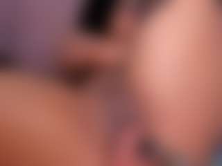 CataleyaBianchi's Live Sex Cam Show