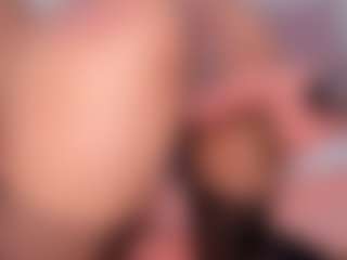 CataleyaBianchi's Live Sex Cam Show