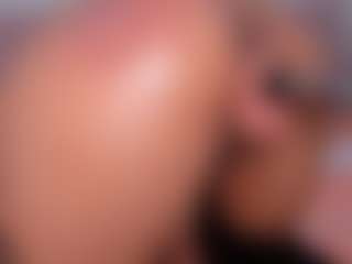 CataleyaBianchi's Live Sex Cam Show