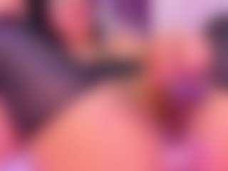CataleyaBianchi's Live Sex Cam Show