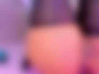 CataleyaBianchi's Live Sex Cam Show