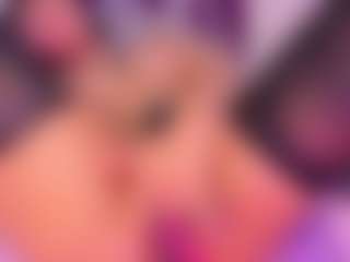 CataleyaBianchi's Live Sex Cam Show