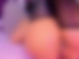 CataleyaBianchi's Live Sex Cam Show