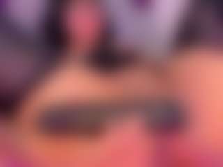 Live cam show with CataleyaBianchi - Fingering on TottyGirls