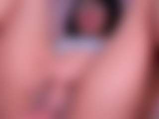 CataleyaBianchi's Live Sex Cam Show