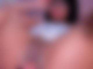 CataleyaBianchi's Live Sex Cam Show