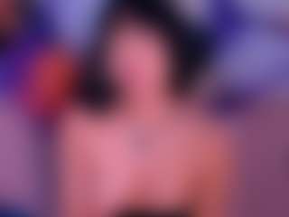 CataleyaBianchi's Live Sex Cam Show