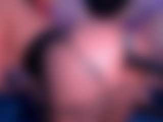 Live cam show with CataleyaBianchi - Straight on Camsoda
