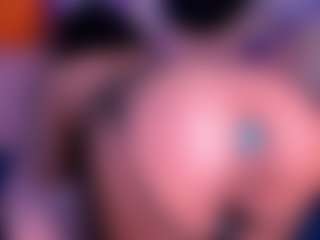 CataleyaBianchi's Live Sex Cam Show