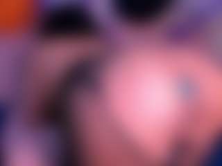 CataleyaBianchi's Live Sex Cam Show