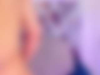 CataleyaBianchi's Live Sex Cam Show