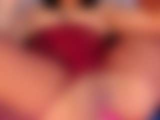 CataleyaBianchi's Live Sex Cam Show