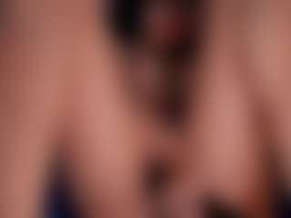 CataleyaBianchi's Live Sex Cam Show
