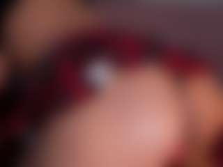 CataleyaBianchi's Live Sex Cam Show