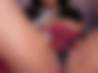 CataleyaBianchi's Live Sex Cam Show