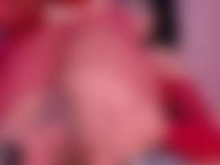 CataleyaBianchi's Live Sex Cam Show