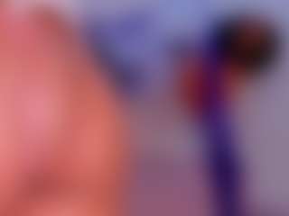 Live cam show with CataleyaBianchi - Cute on Gym Cam Girls