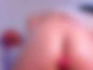 CataleyaBianchi's Live Sex Cam Show