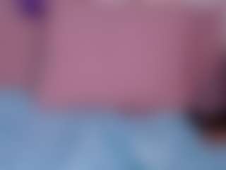 CataleyaBianchi's Live Sex Cam Show