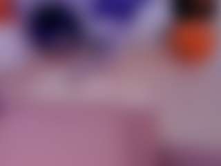 CataleyaBianchi's Live Sex Cam Show