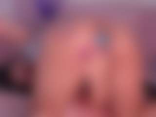 CataleyaBianchi's Live Sex Cam Show