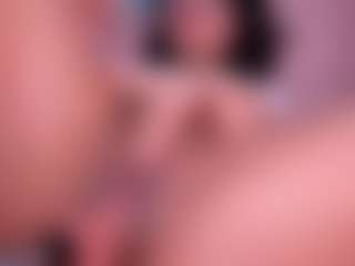 CataleyaBianchi's Live Sex Cam Show