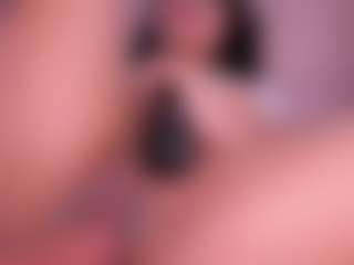 CataleyaBianchi's Live Sex Cam Show