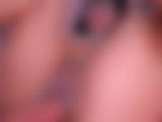 CataleyaBianchi's Live Sex Cam Show