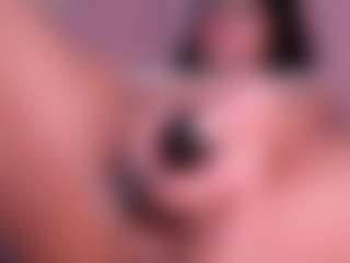 CataleyaBianchi's Live Sex Cam Show