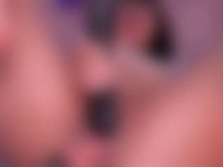 CataleyaBianchi's Live Sex Cam Show