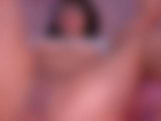 CataleyaBianchi's Live Sex Cam Show