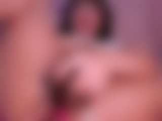 CataleyaBianchi's Live Sex Cam Show