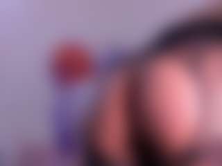 CataleyaBianchi's Live Sex Cam Show