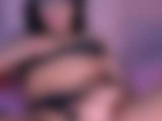 CataleyaBianchi's Live Sex Cam Show