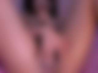 CataleyaBianchi's Live Sex Cam Show