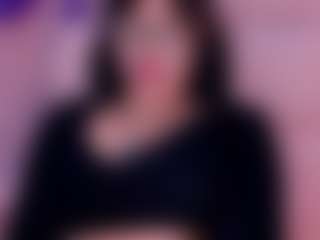 Live cam show with CataleyaBianchi - Petite on Camsoda