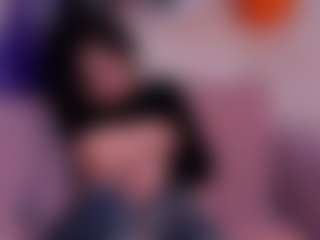 Live cam show with CataleyaBianchi - Barelylegal on dropp.cam