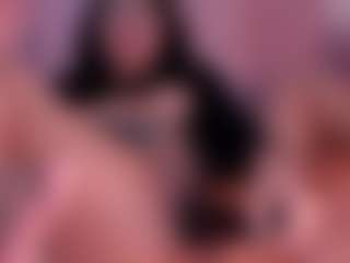 CataleyaBianchi's Live Sex Cam Show