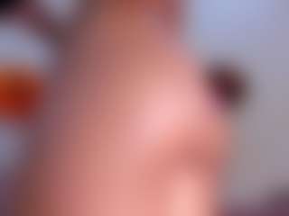 CataleyaBianchi's Live Sex Cam Show
