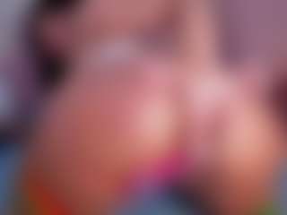 CataleyaBianchi's Live Sex Cam Show