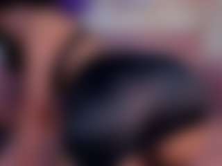 CataleyaBianchi's Live Sex Cam Show
