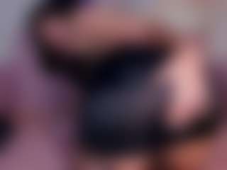 CataleyaBianchi's Live Sex Cam Show