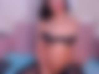 CataleyaBianchi's Live Sex Cam Show