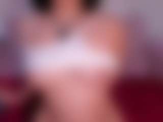 Live cam show with CataleyaBianchi - Small Tits on Camsoda