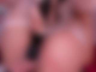 CataleyaBianchi's Live Sex Cam Show