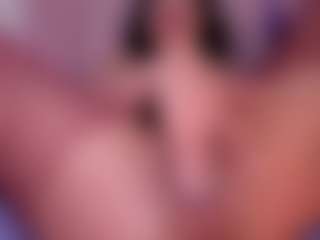 CataleyaBianchi's Live Sex Cam Show