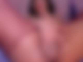 CataleyaBianchi's Live Sex Cam Show
