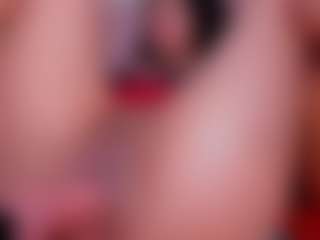 CataleyaBianchi's Live Sex Cam Show