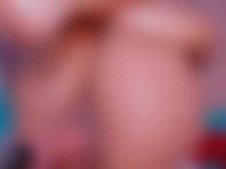 CataleyaBianchi's Live Sex Cam Show