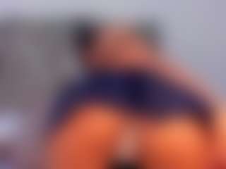 Live cam show with CataleyaBianchi - Striptease on Dare Cams